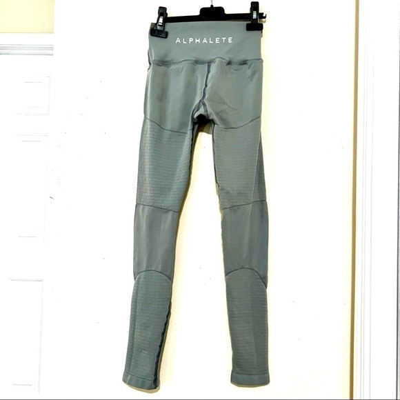 Alphalete Revival Dusty Green High waist Leggings Tights womens size XS - Picture 3 of 11